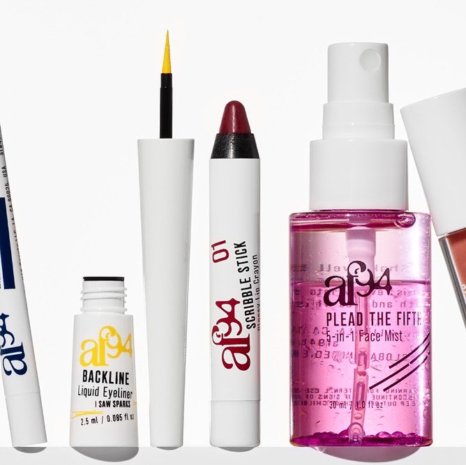 AF94 makeup items