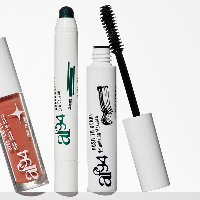 AF94 makeup items