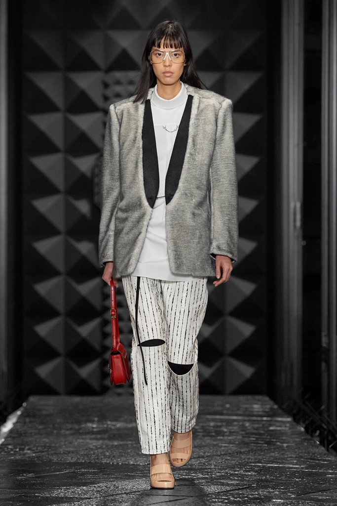Louis Vuitton, Louis Vuitton Model, Louis Vuitton Bag, LVFW23