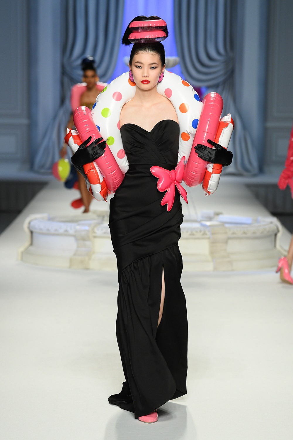 moschino ss23