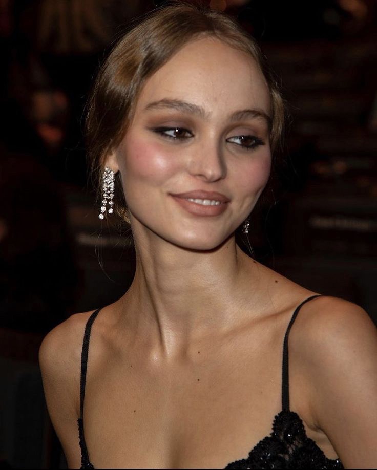 Espresso Makeup
